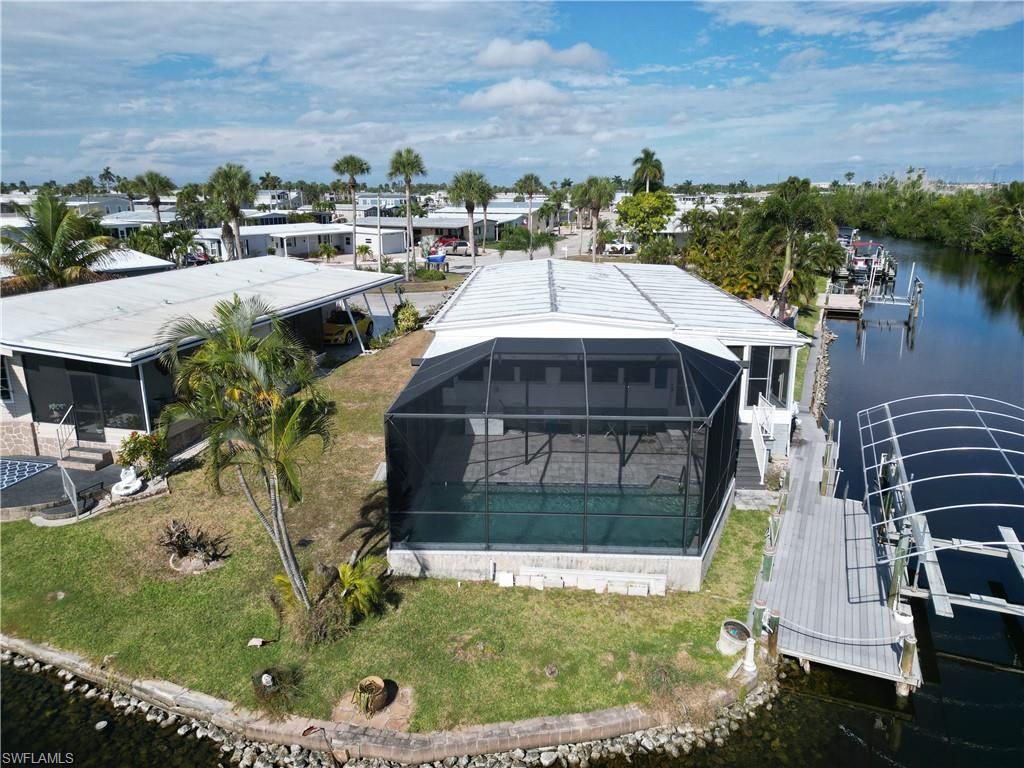 17941 Bryan Ct, Fort Myers Beach, FL 33931 Photo