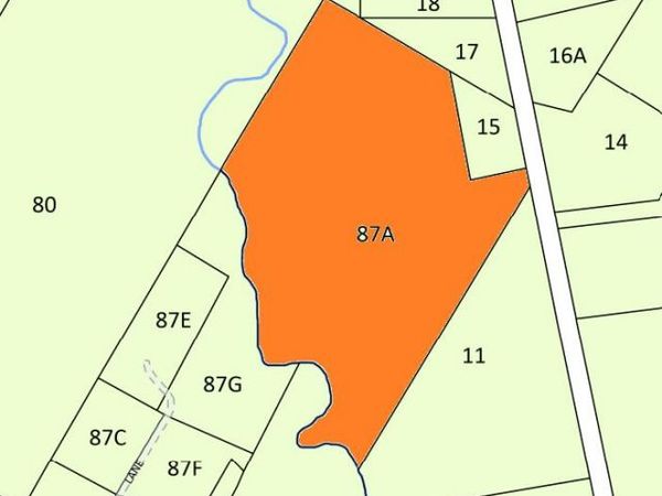 379 Brewer Lake Road, Orrington, ME 04474