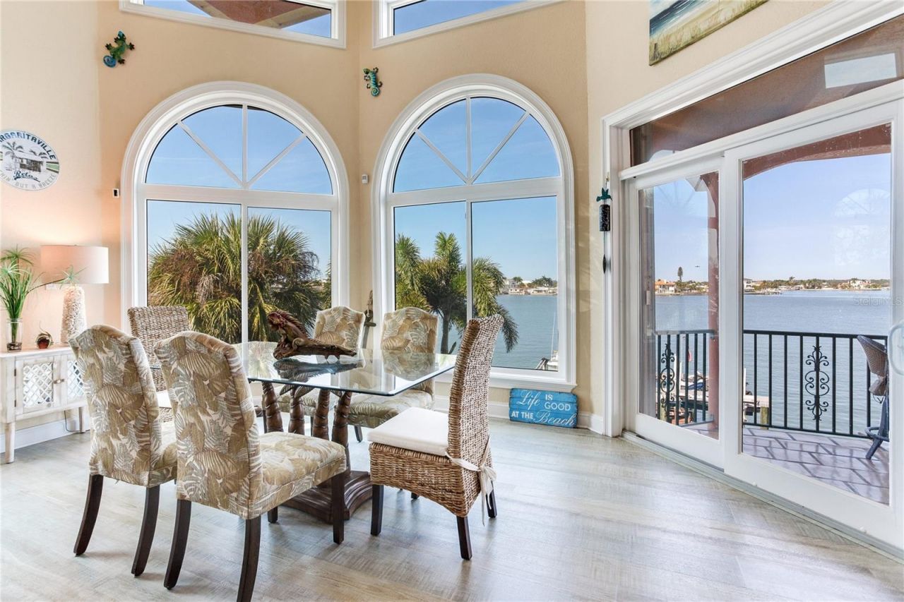 16480 Redington Drive, Redington Beach, FL 33708 Photo