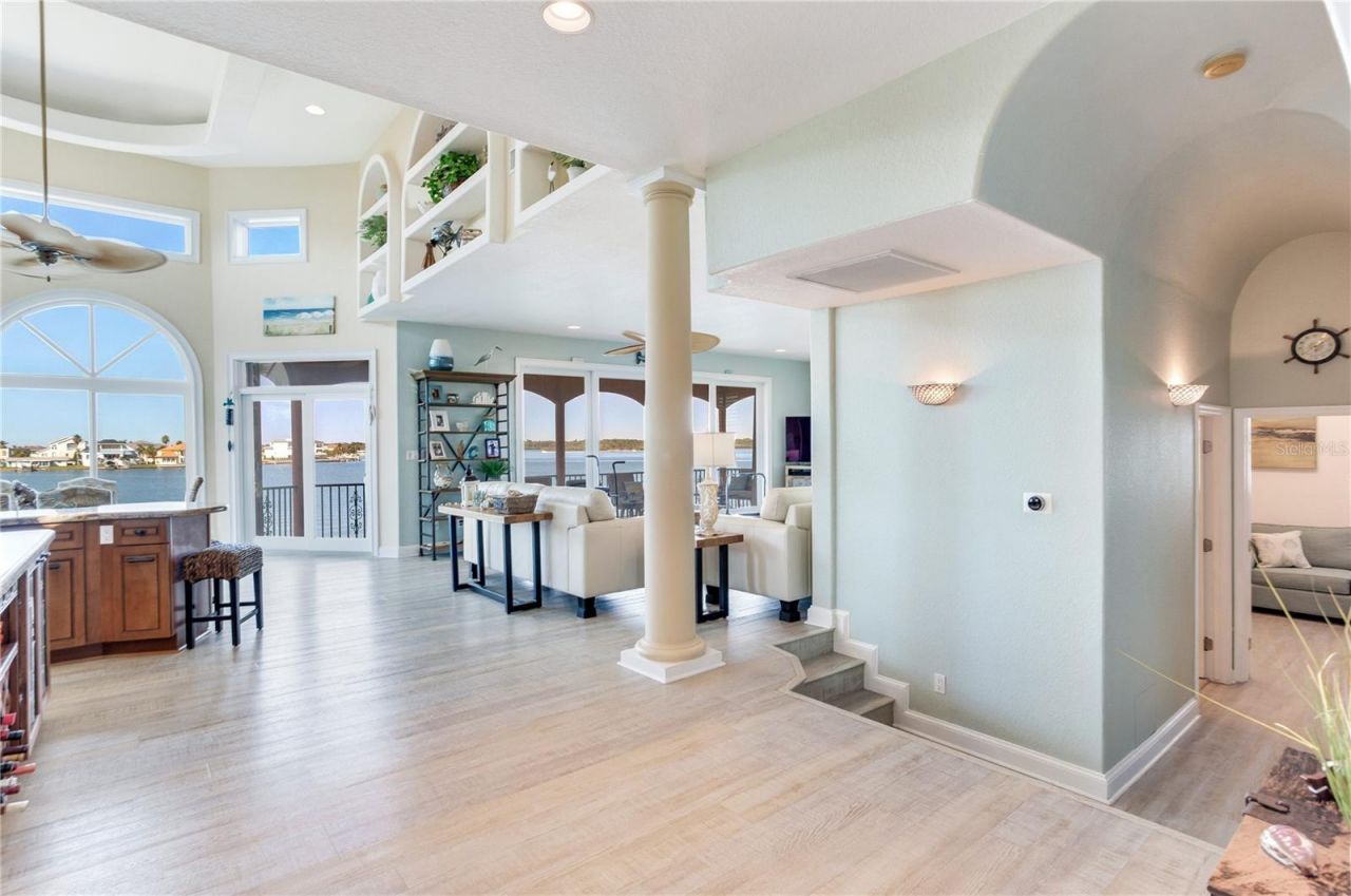 16480 Redington Drive, Redington Beach, FL 33708 Photo