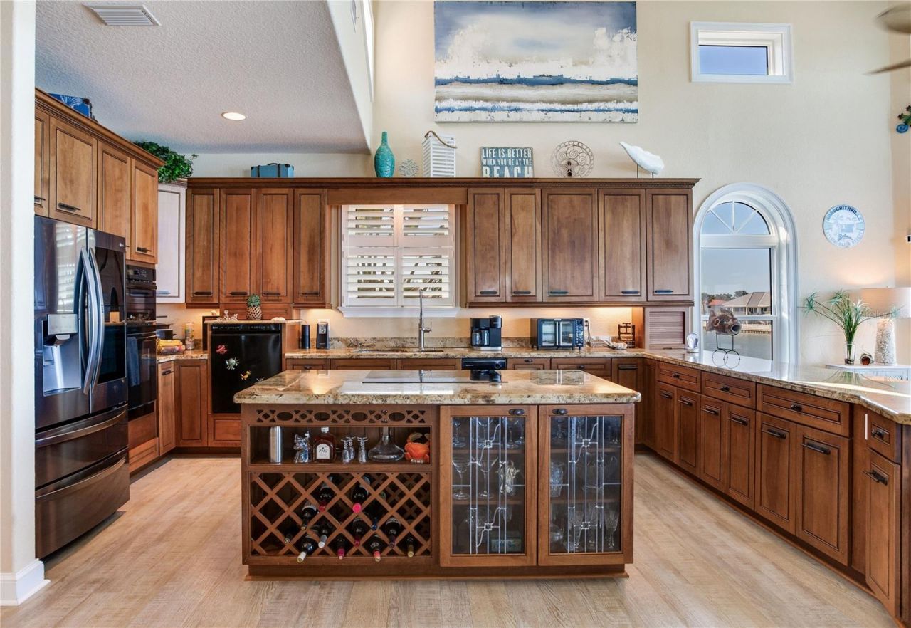 16480 Redington Drive, Redington Beach, FL 33708 Photo