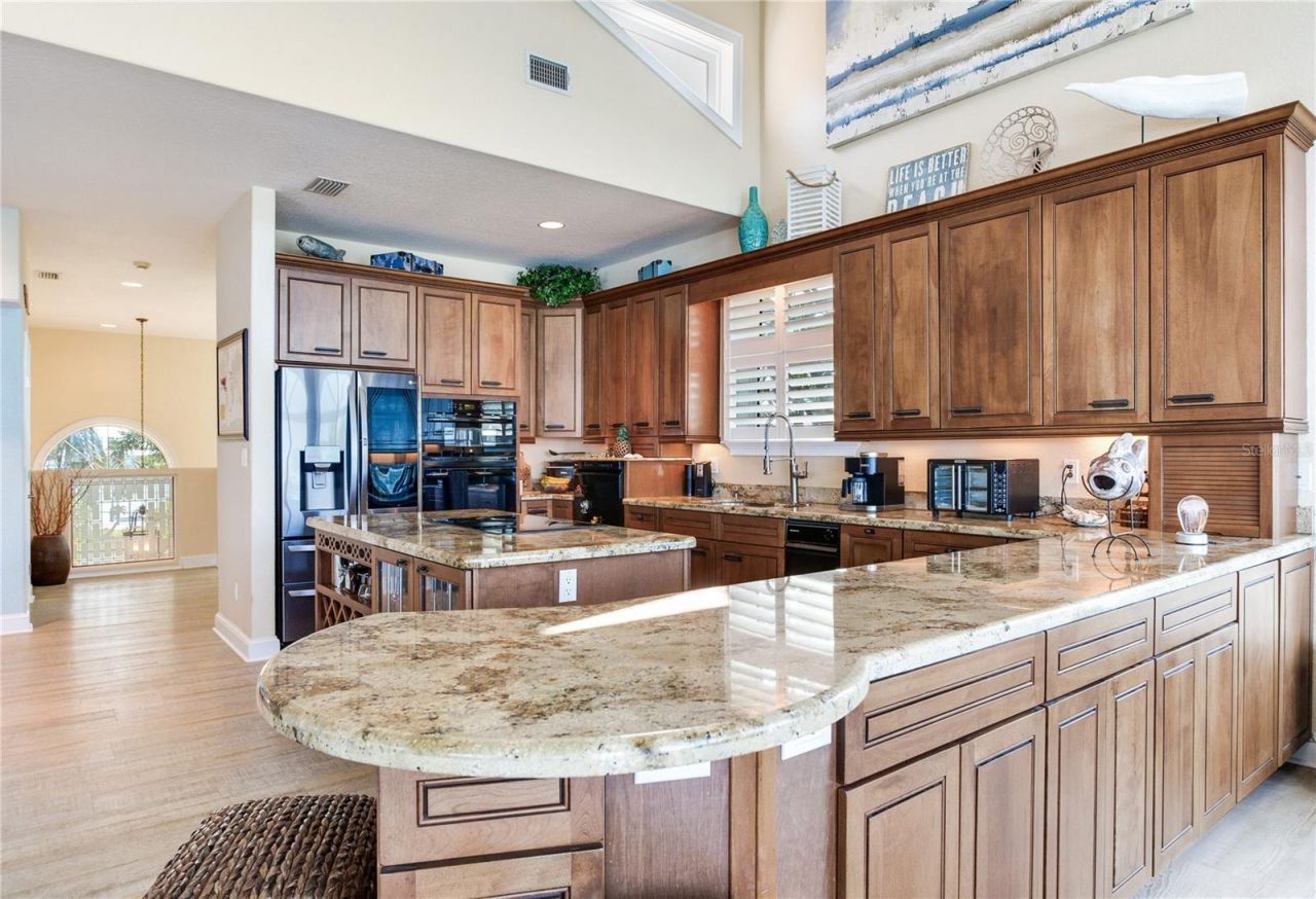 16480 Redington Drive, Redington Beach, FL 33708 Photo