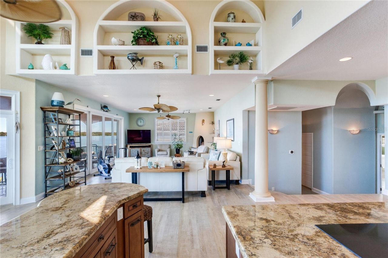 16480 Redington Drive, Redington Beach, FL 33708 Photo