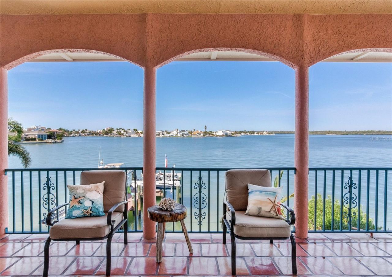 16480 Redington Drive, Redington Beach, FL 33708 Photo