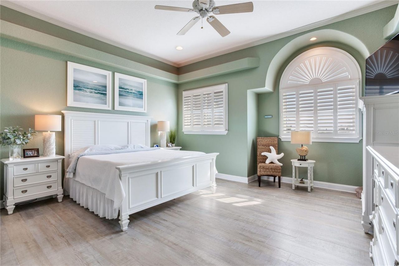 16480 Redington Drive, Redington Beach, FL 33708 Photo