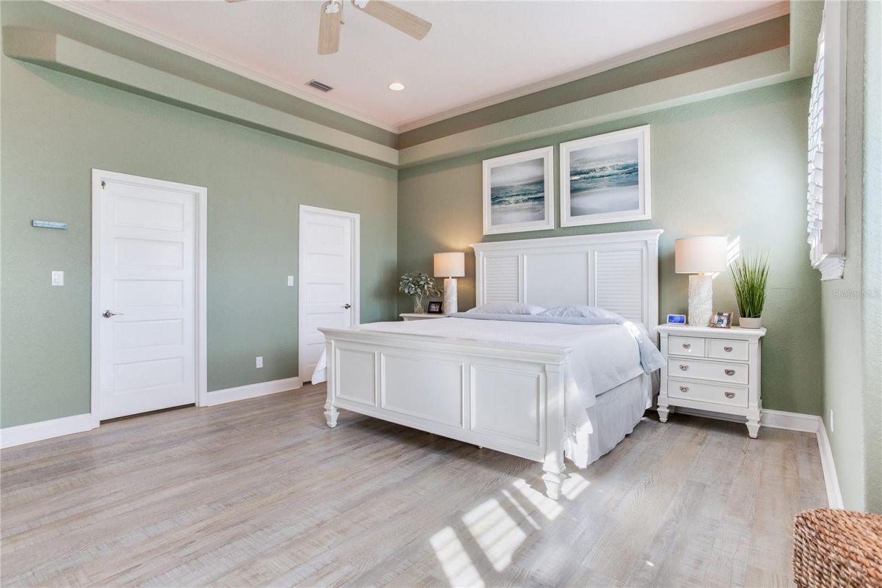 16480 Redington Drive, Redington Beach, FL 33708 Photo