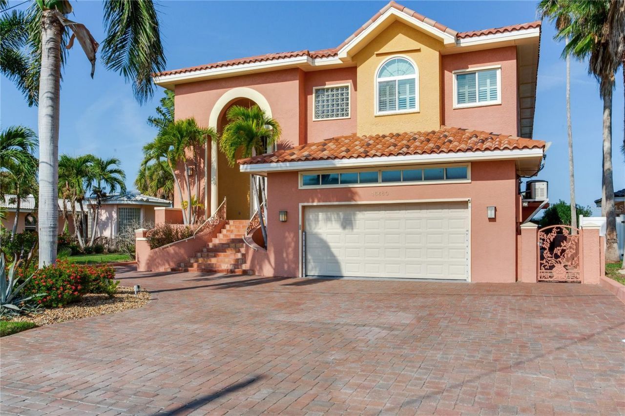 16480 Redington Drive, Redington Beach, FL 33708 Photo