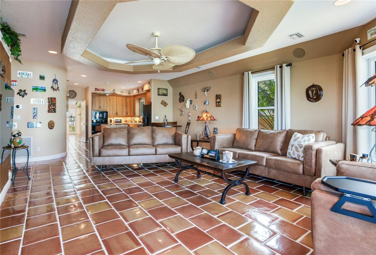 16480 Redington Drive, Redington Beach, FL 33708 Photo