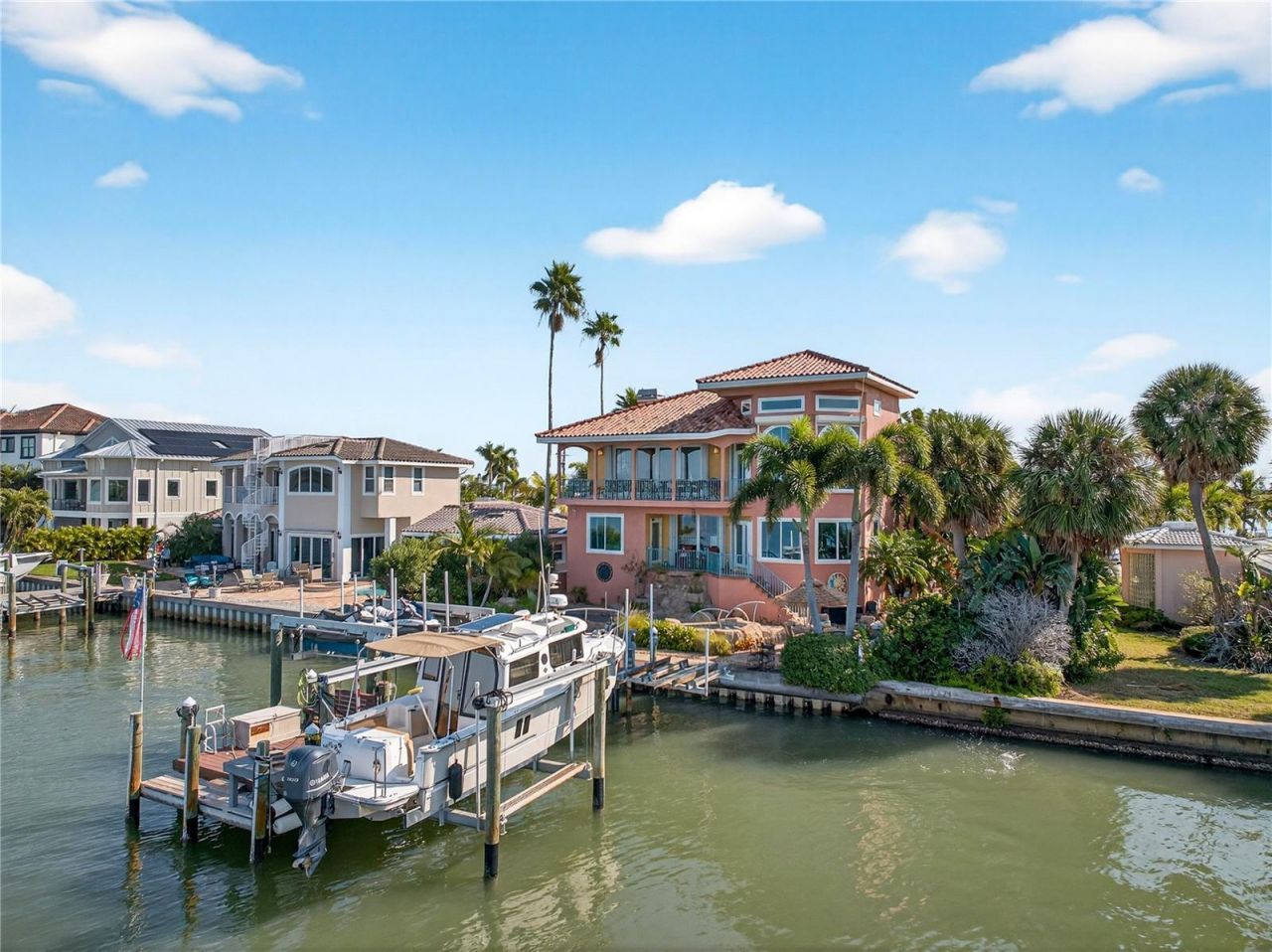 16480 Redington Drive, Redington Beach, FL 33708 Photo