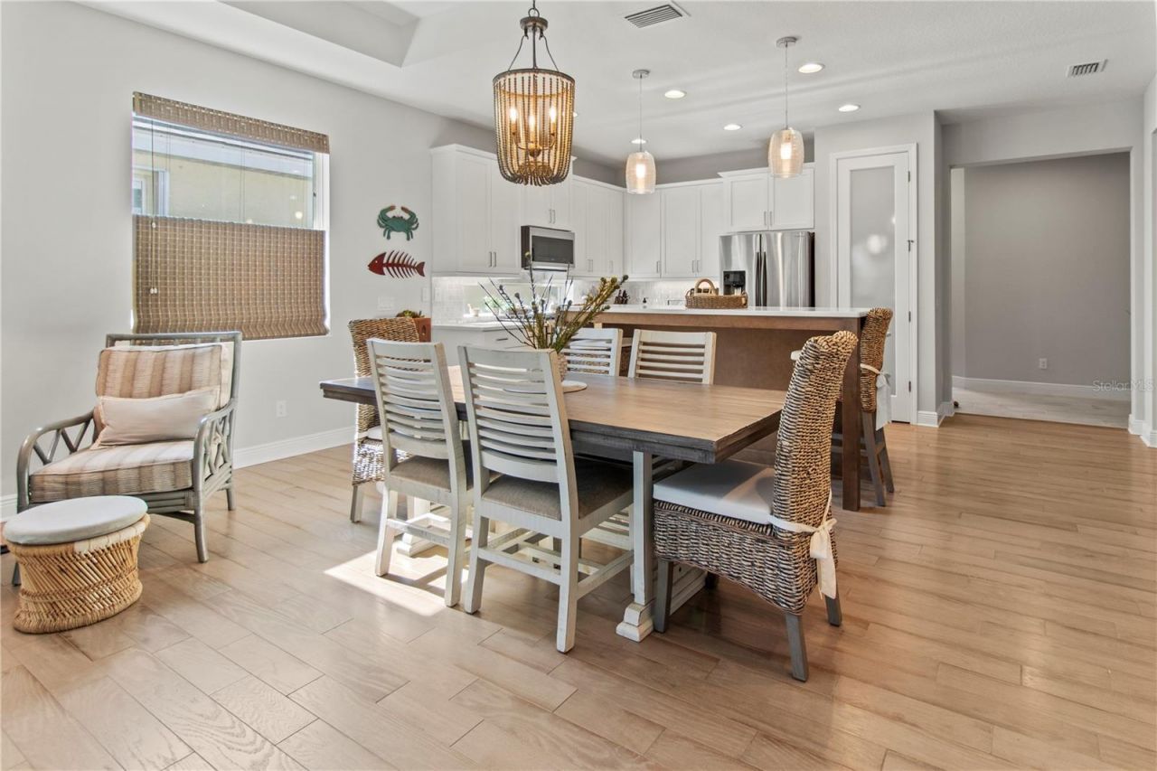 7523 Campus Cove, Sarasota, FL 34243 Photo