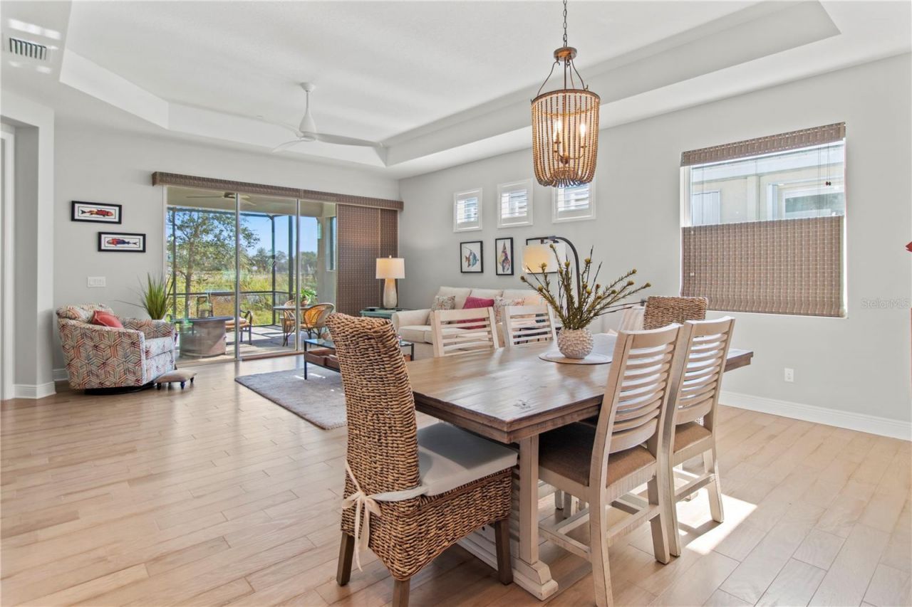 7523 Campus Cove, Sarasota, FL 34243 Photo