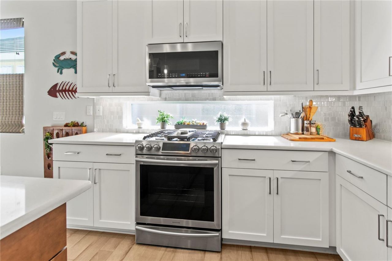 7523 Campus Cove, Sarasota, FL 34243 Photo