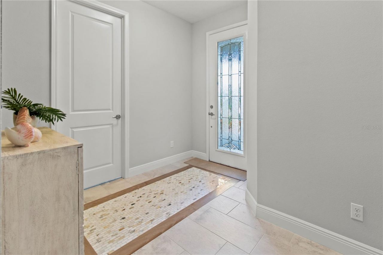 7523 Campus Cove, Sarasota, FL 34243 Photo