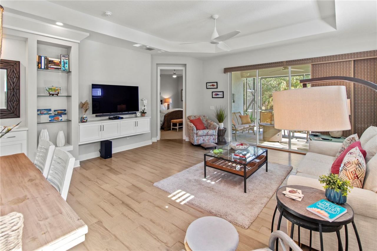 7523 Campus Cove, Sarasota, FL 34243 Photo