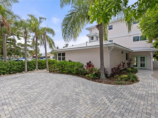110 SPRING AVENUE, ANNA MARIA, FL 34216