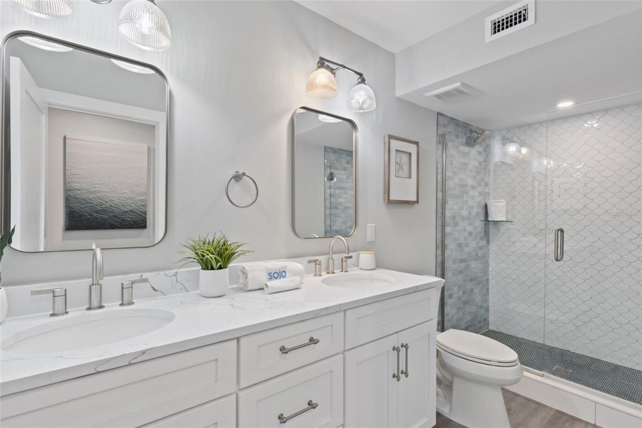 110 Spring Avenue, Anna Maria, FL 34216 Photo