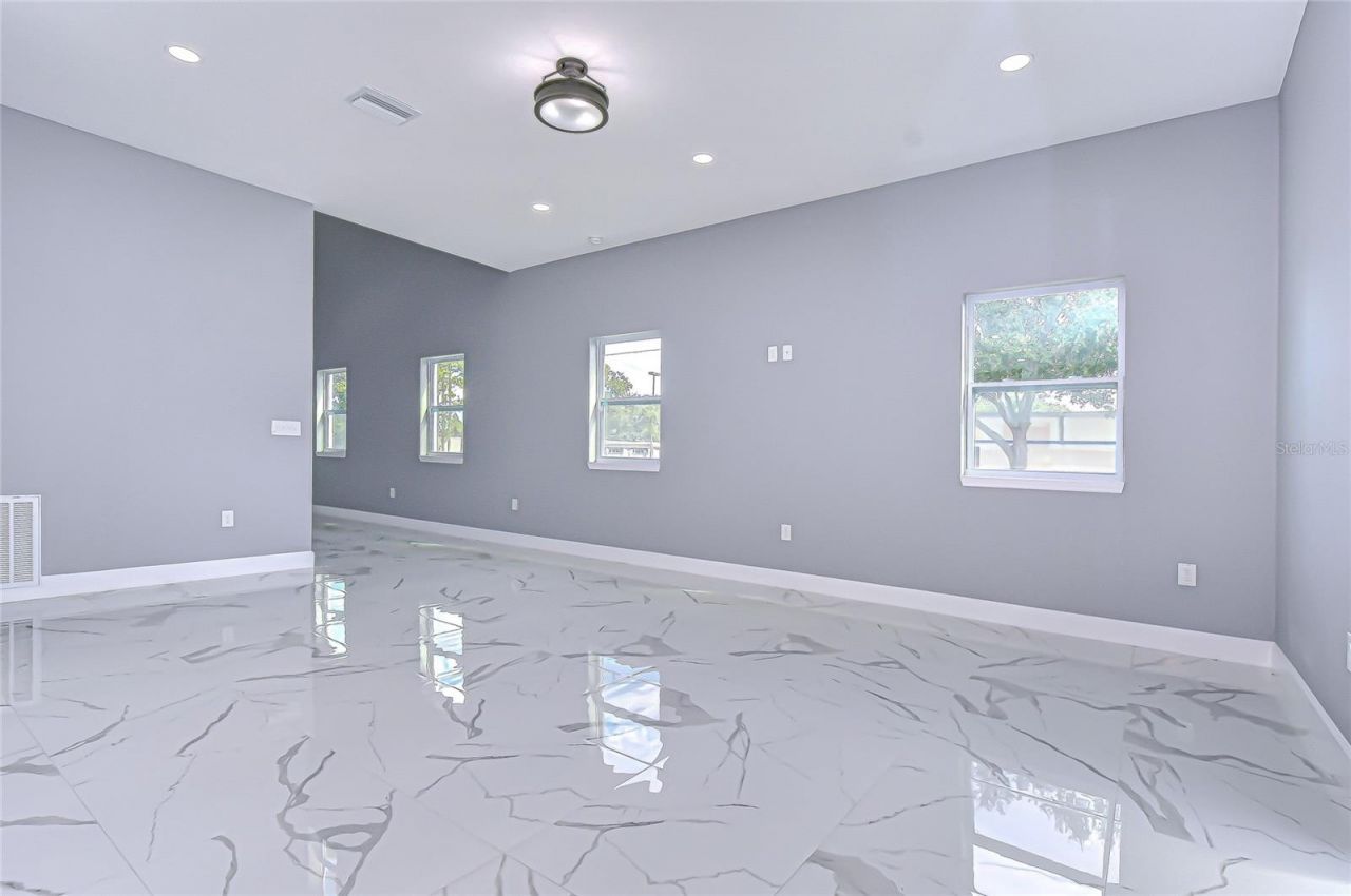 5302 76 Avenue N, Pinellas Park, FL 33781 Photo