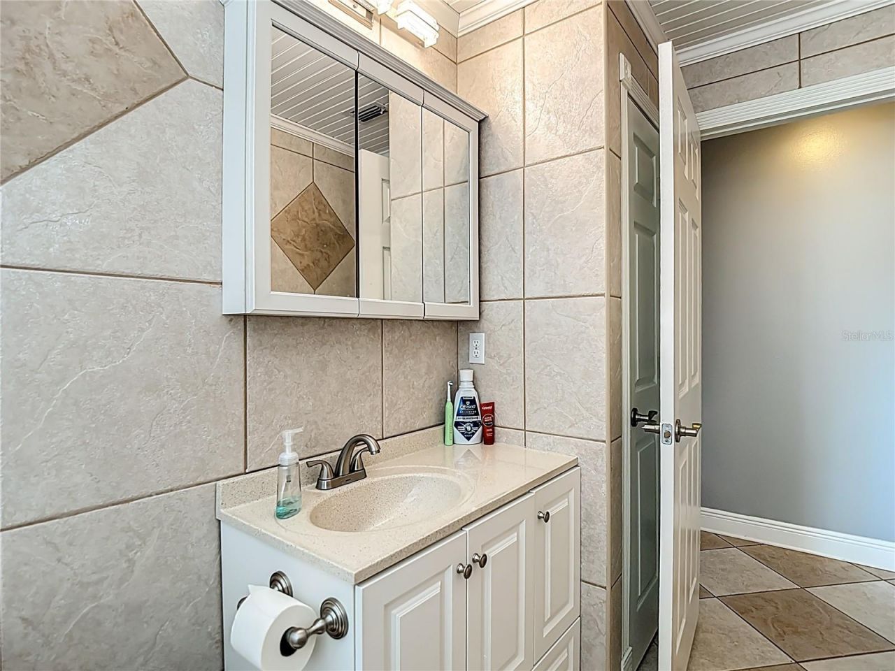 5904 Springrun Court, Holiday, FL 34690 Photo