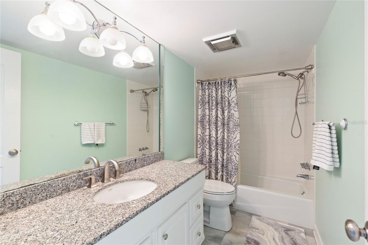 2900 Gulf Boulevard, Unit 201, Belleair Beach, FL 33786 Photo