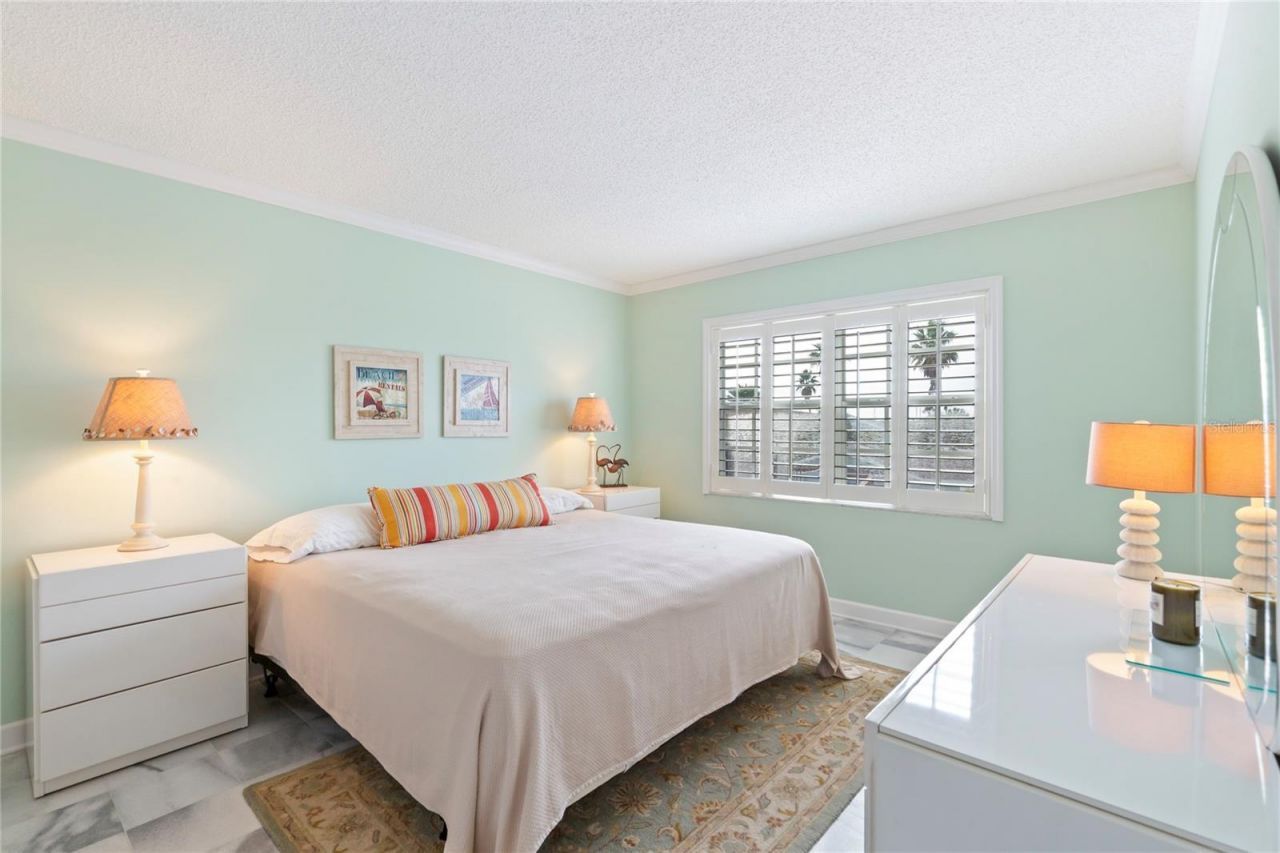 2900 Gulf Boulevard, Unit 201, Belleair Beach, FL 33786 Photo
