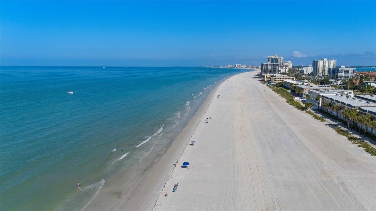 2900 Gulf Boulevard, Unit 201, Belleair Beach, FL 33786 Photo