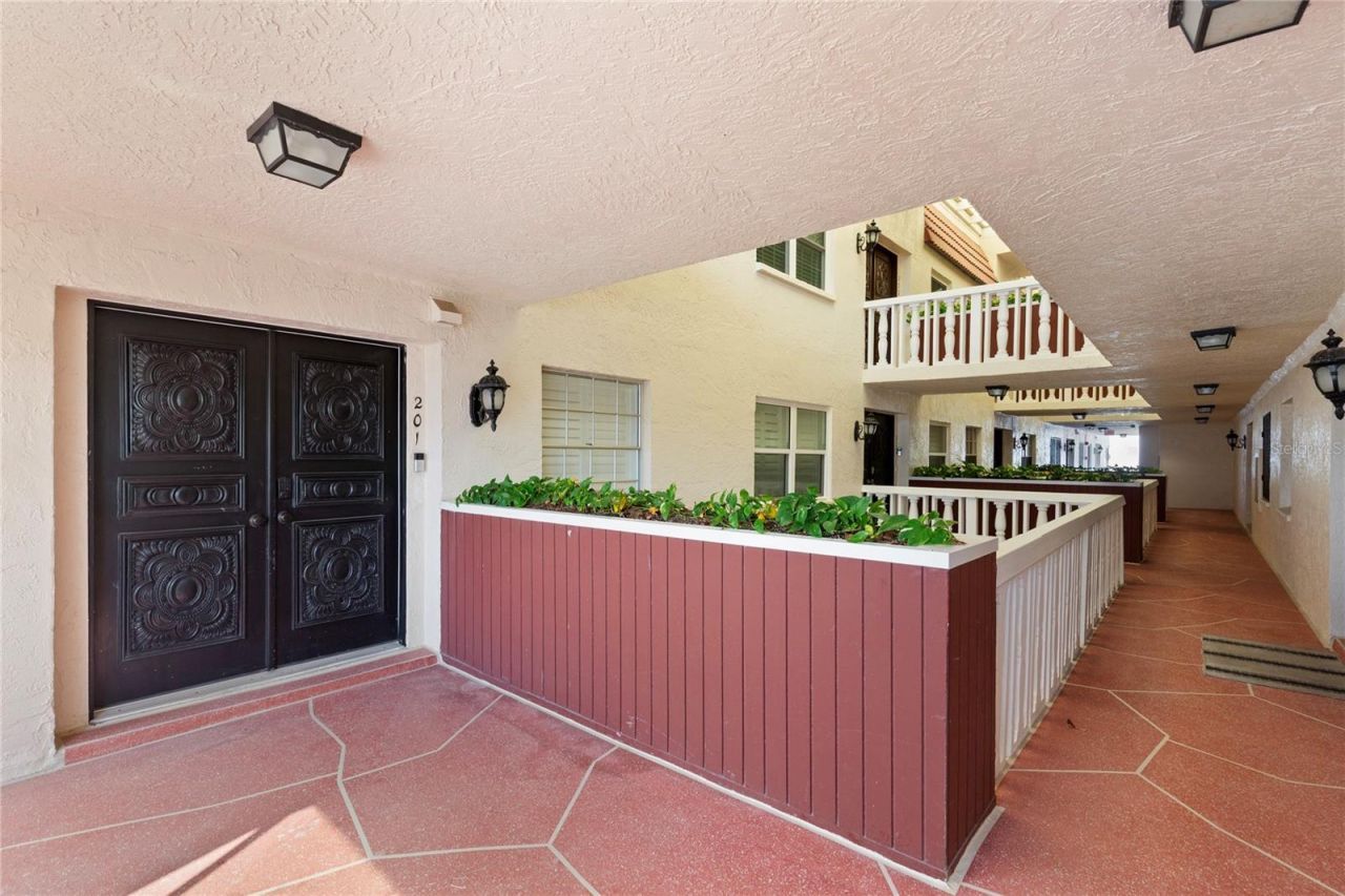 2900 Gulf Boulevard, Unit 201, Belleair Beach, FL 33786 Photo