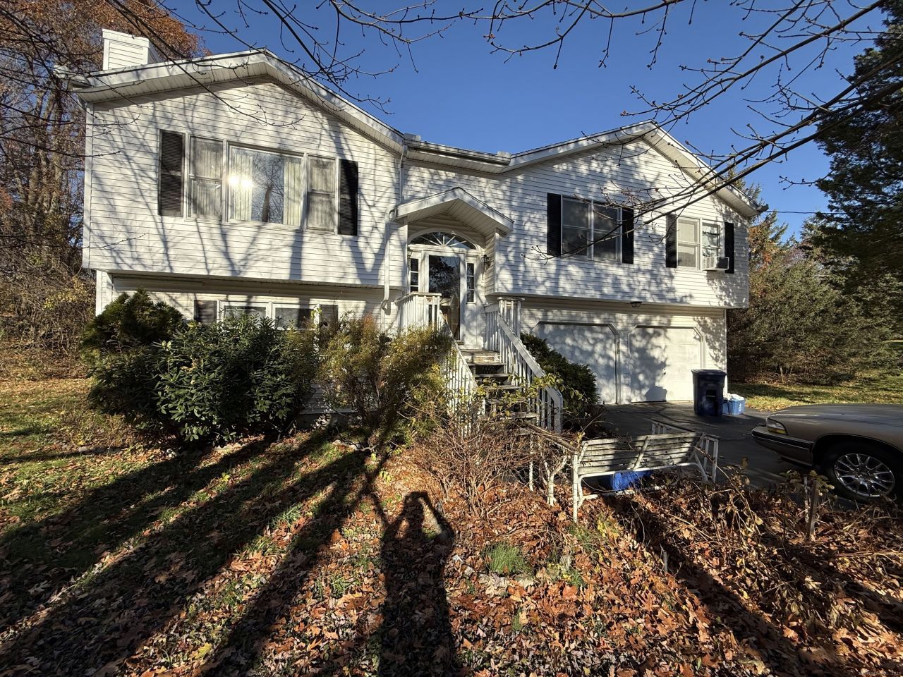 18 Ridgebury, Trumbull, CT 06611 Main Photo