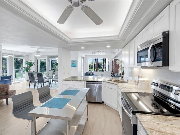 3330 CROSSINGS CT, Unit 301, BONITA SPRINGS, FL 34134