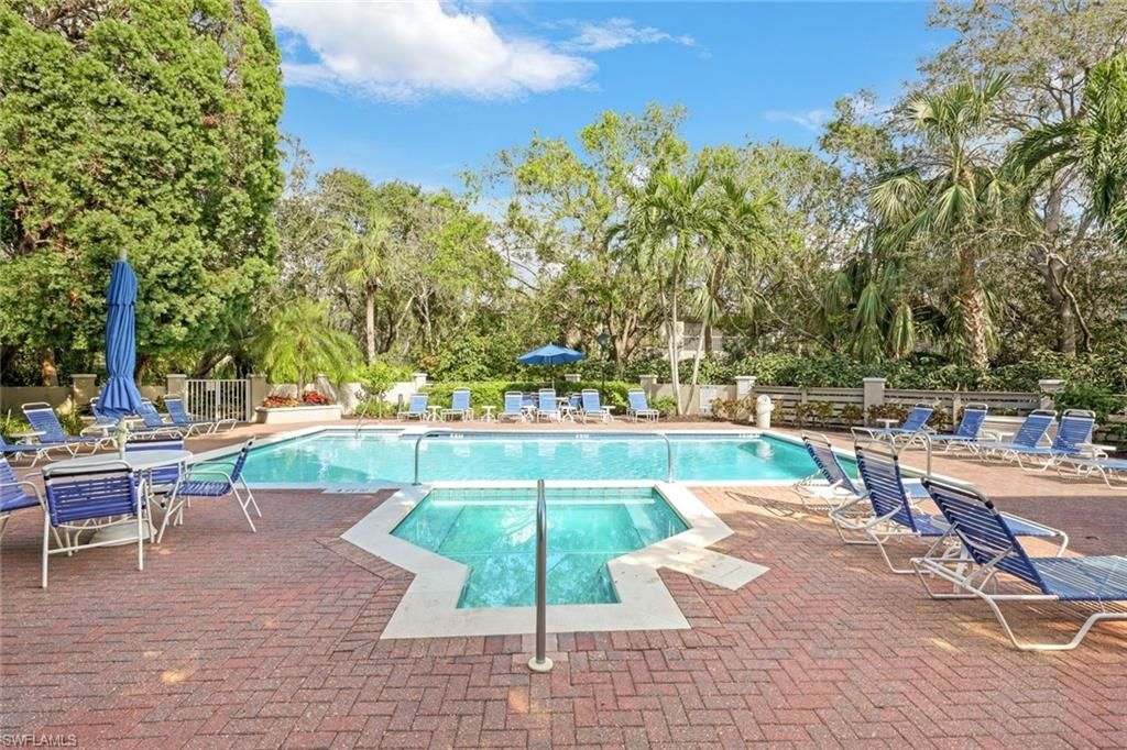 3330 Crossings Ct, Unit 301, Bonita Springs, FL 34134 Photo