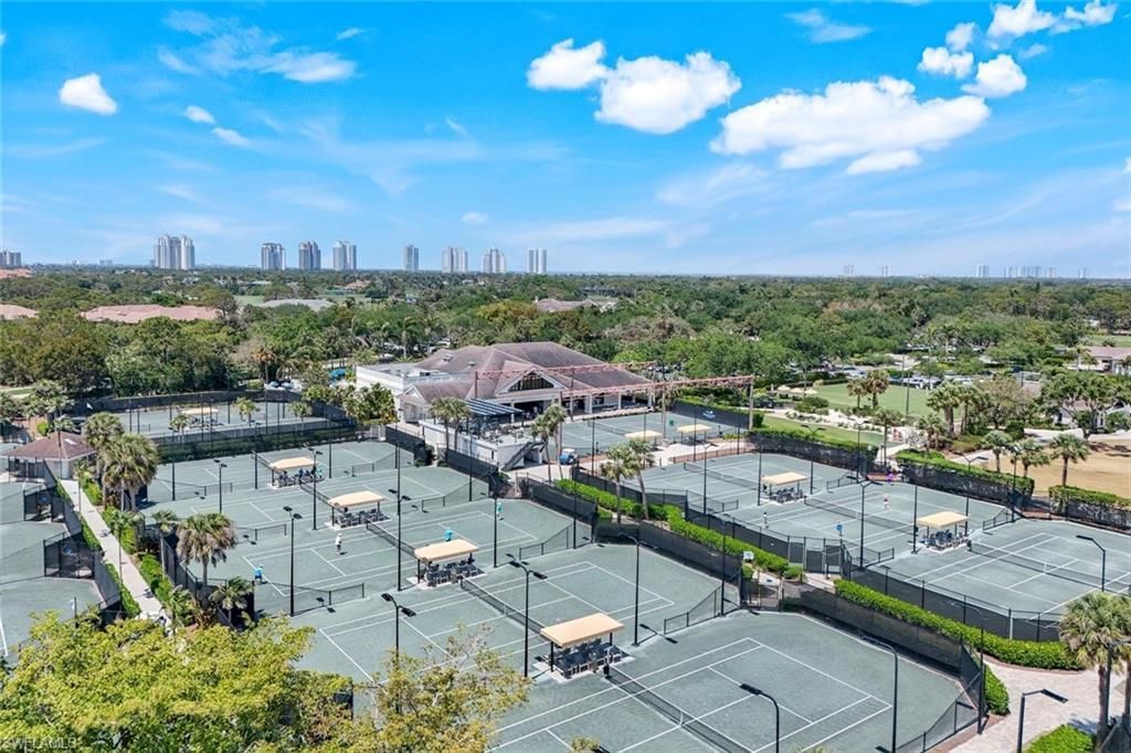 3330 Crossings Ct, Unit 301, Bonita Springs, FL 34134 Photo