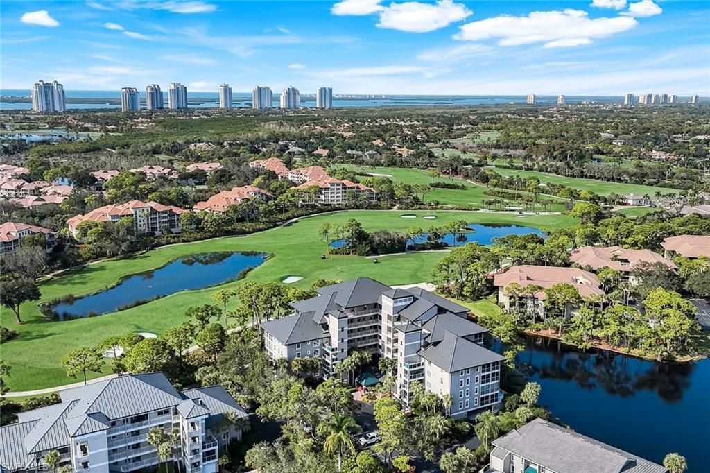 3330 Crossings Ct, Unit 301, Bonita Springs, FL 34134 Photo