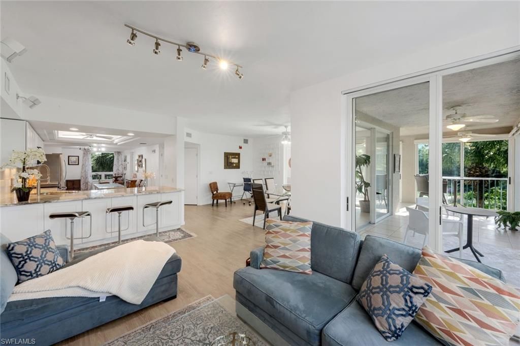 3330 Crossings Ct, Unit 301, Bonita Springs, FL 34134 Photo