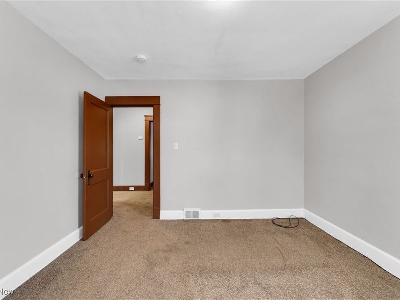 788 E 156th Street, Unit front, Cleveland, OH 44110 Photo 19