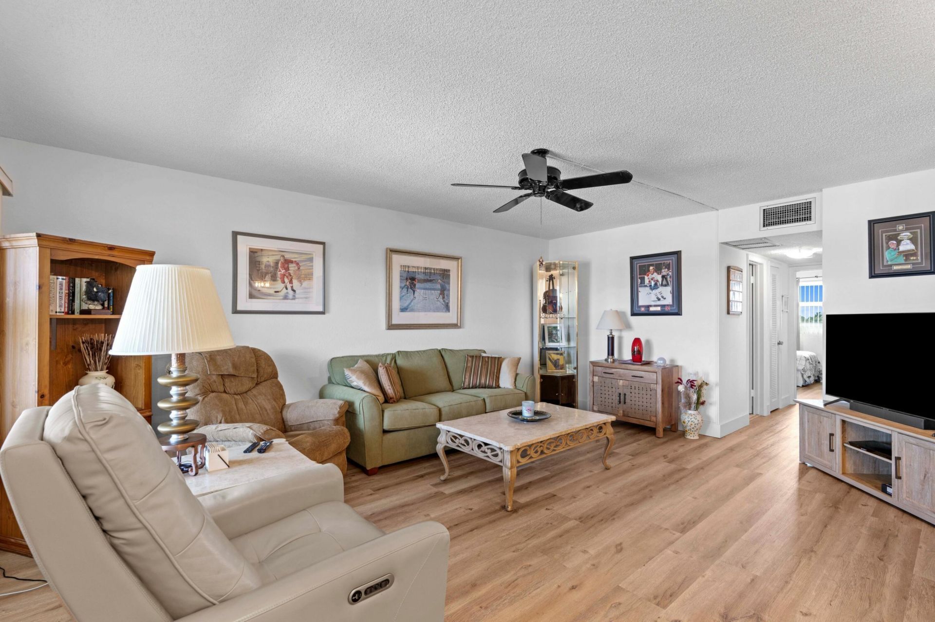 808 SE 7th Street, Unit 405, Deerfield Beach, FL 33441 Photo