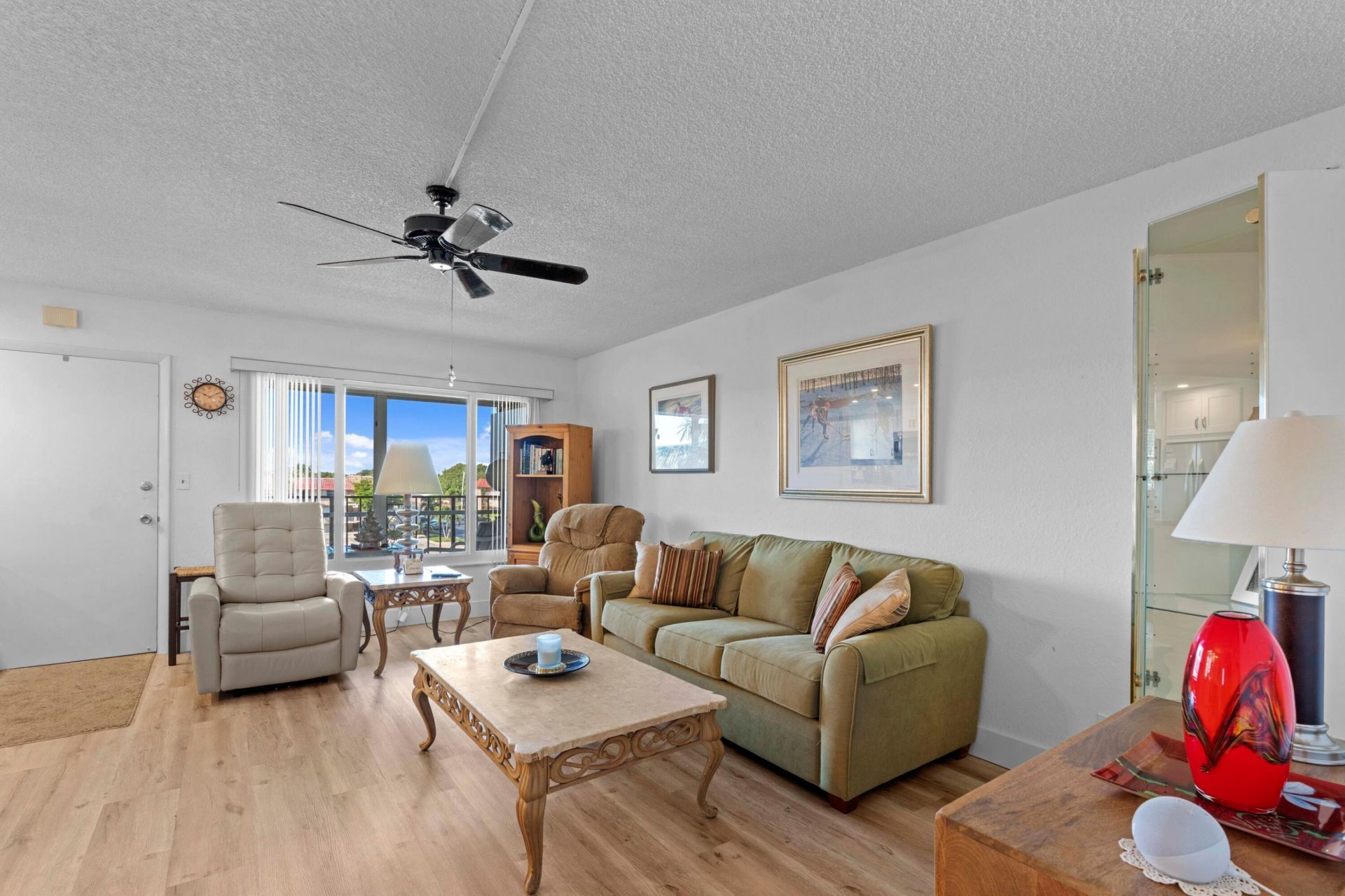 808 SE 7th Street, Unit 405, Deerfield Beach, FL 33441 Photo