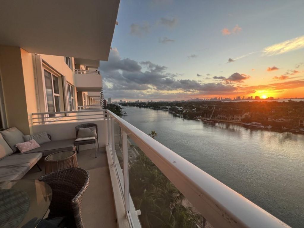 5600 Collins Avenue, Unit 11P, Miami Beach, FL 33140 Photo