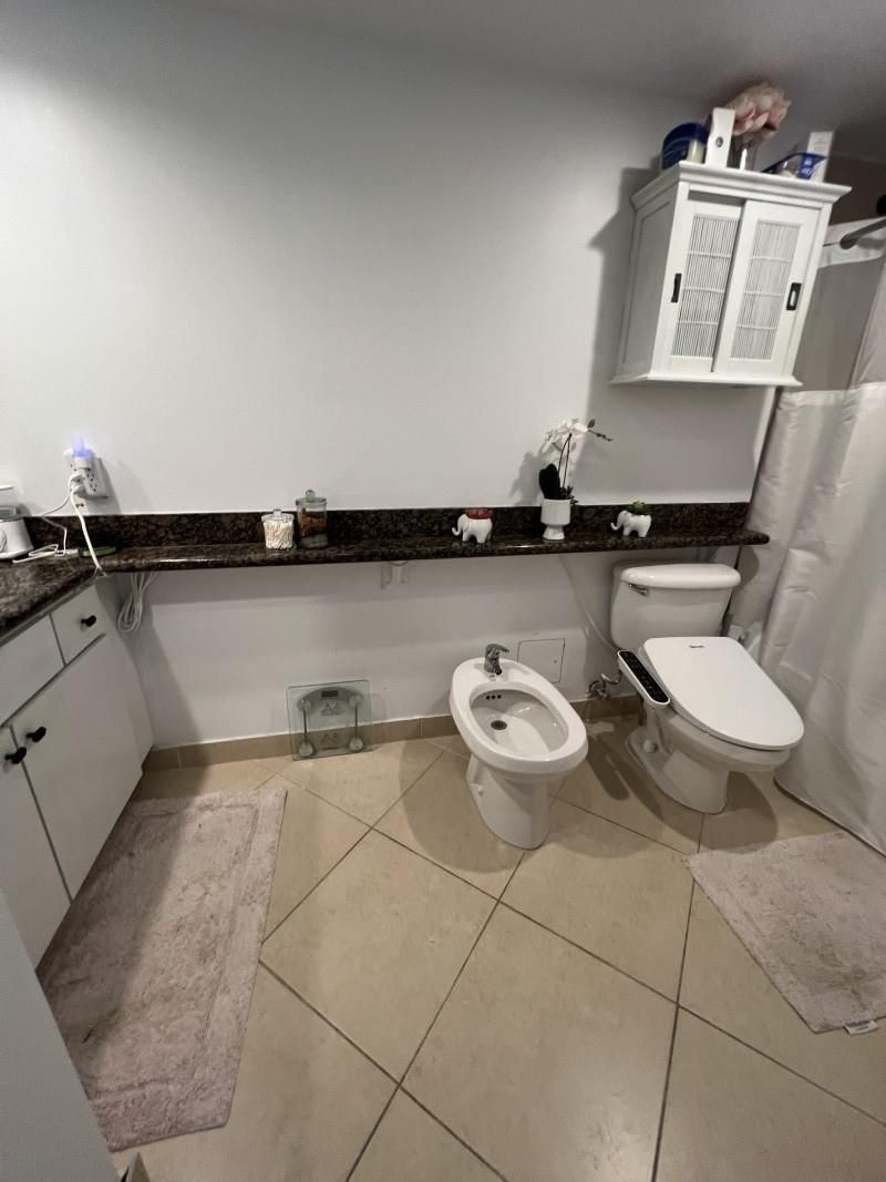 5600 Collins Avenue, Unit 11P, Miami Beach, FL 33140 Photo