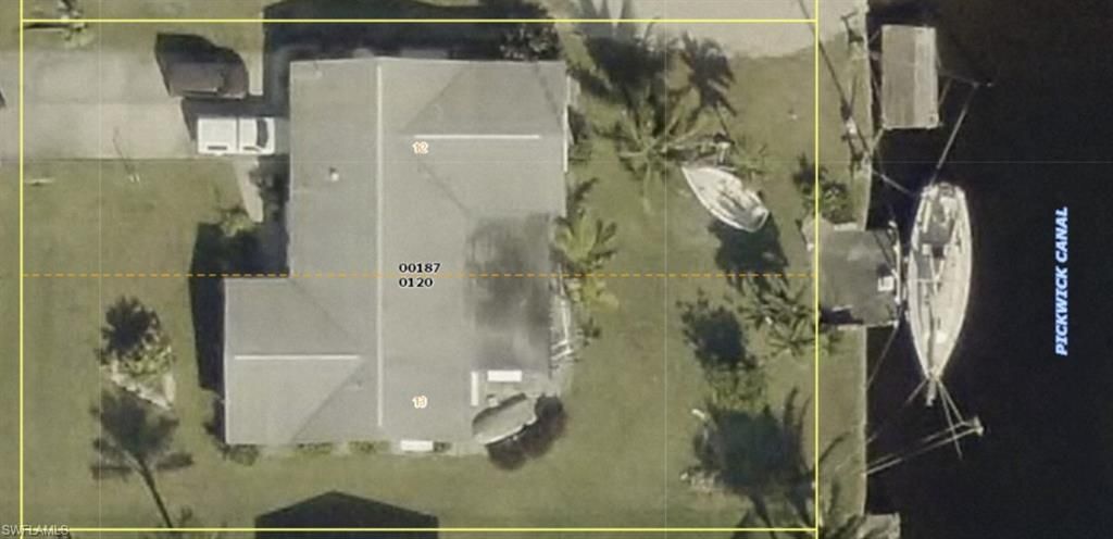 5305 SW 2nd Pl, Cape Coral, FL 33914 Photo