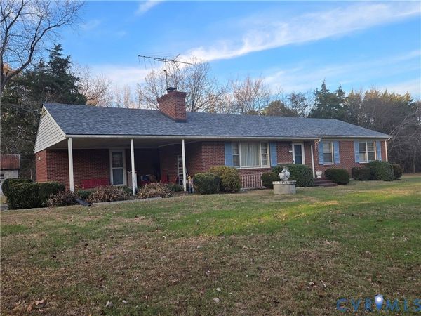 1700 Ward Street, Farmville, VA 23901