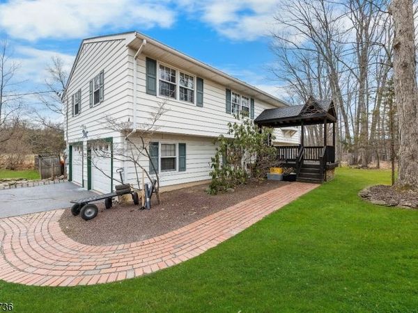 168 Locktown Flemington Rd, Delaware, NJ 08822