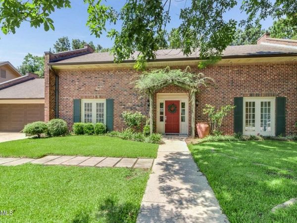 602 Fairview Parkway, Lafayette, LA 70508