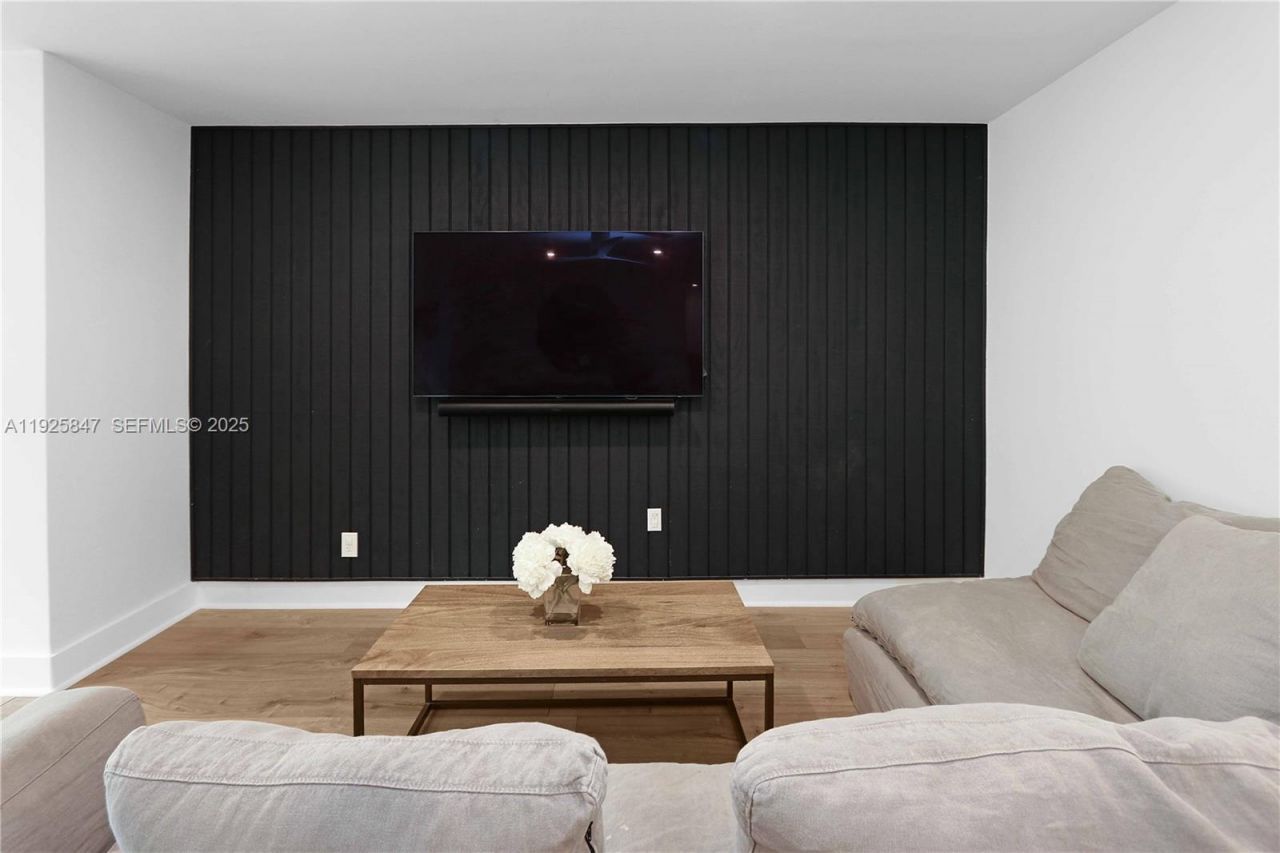 1417 Jackson St, Hollywood, FL 33020 Photo