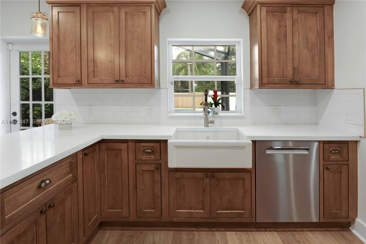 1417 Jackson St, Hollywood, FL 33020 Photo