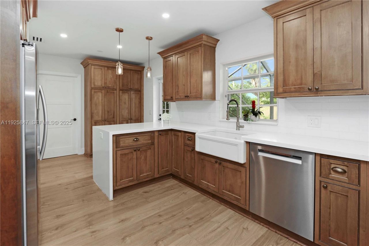 1417 Jackson St, Hollywood, FL 33020 Photo