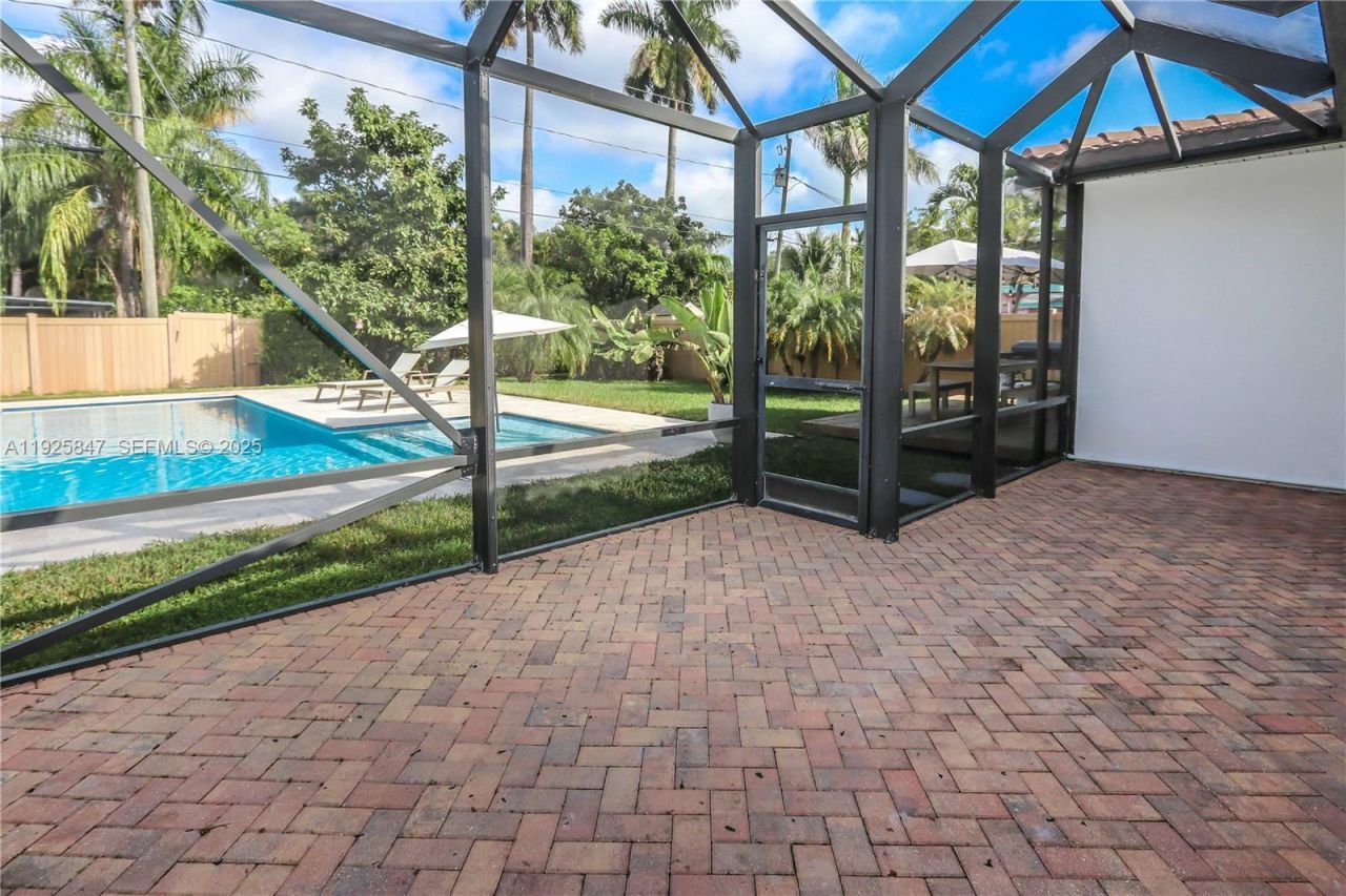 1417 Jackson St, Hollywood, FL 33020 Photo