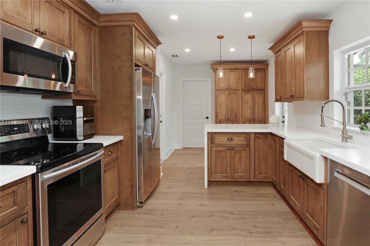 1417 Jackson St, Hollywood, FL 33020 Photo