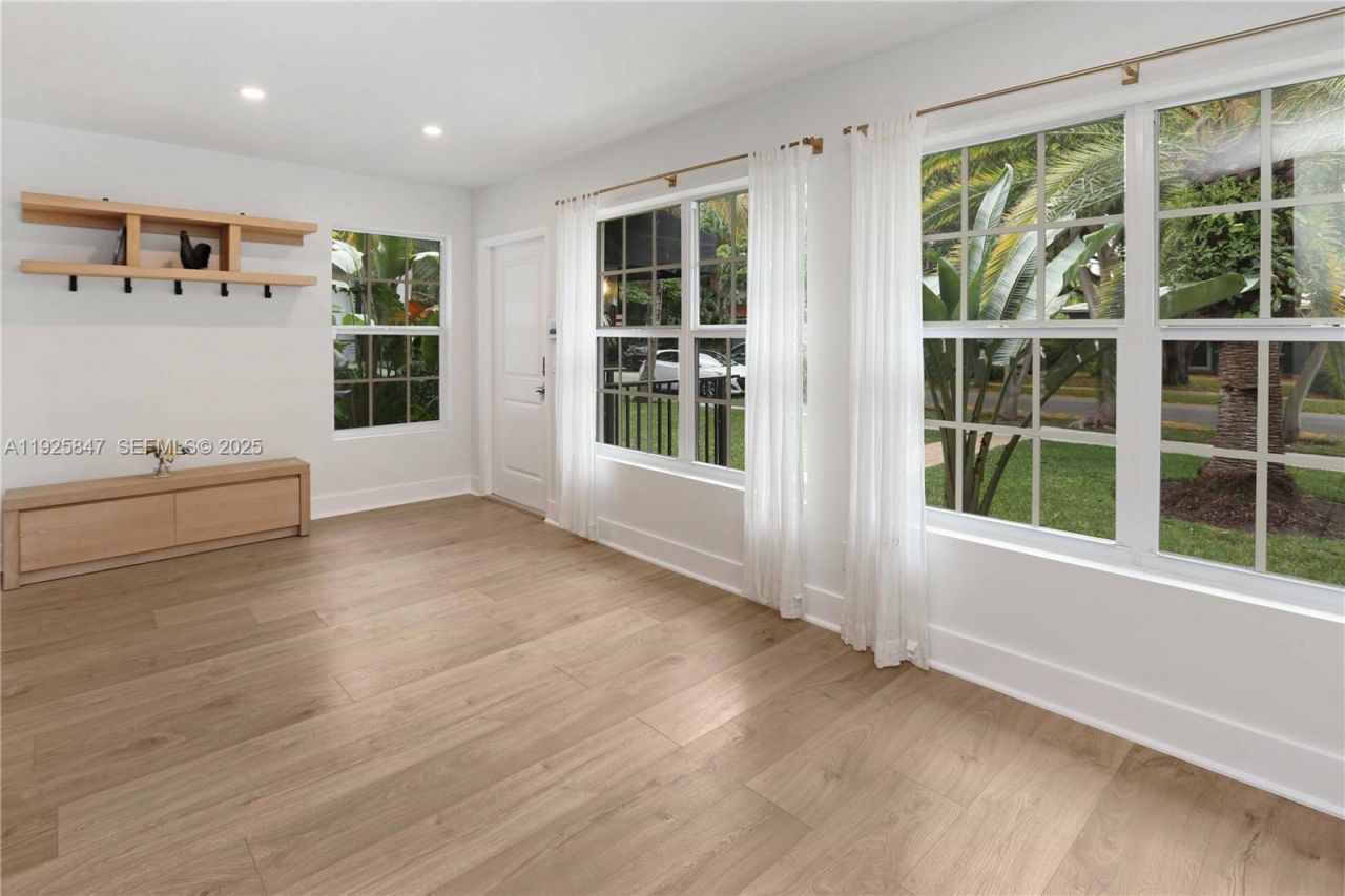 1417 Jackson St, Hollywood, FL 33020 Photo