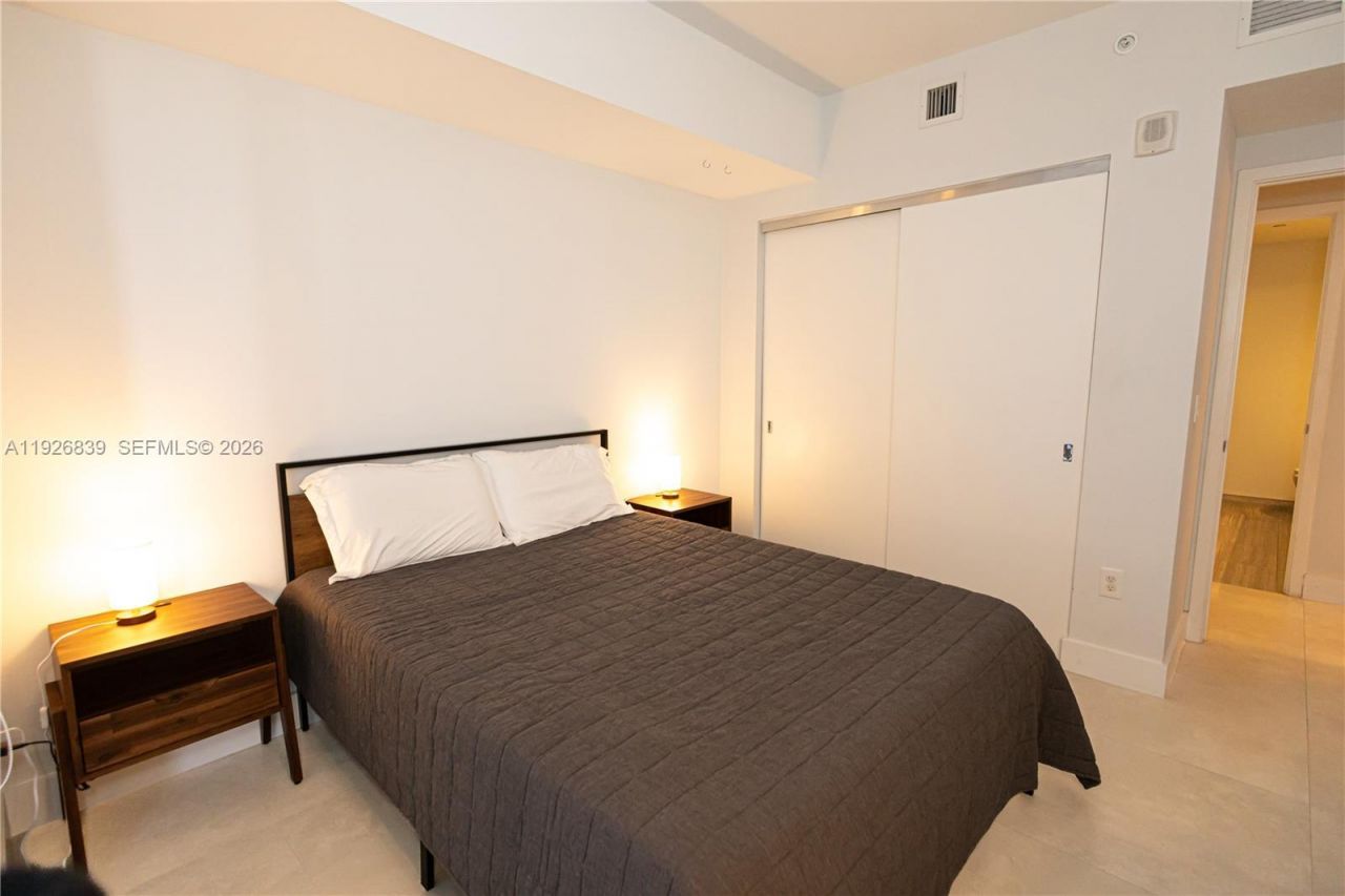 Please Call For Address, Unit 1807, Miami, FL 33131 Photo