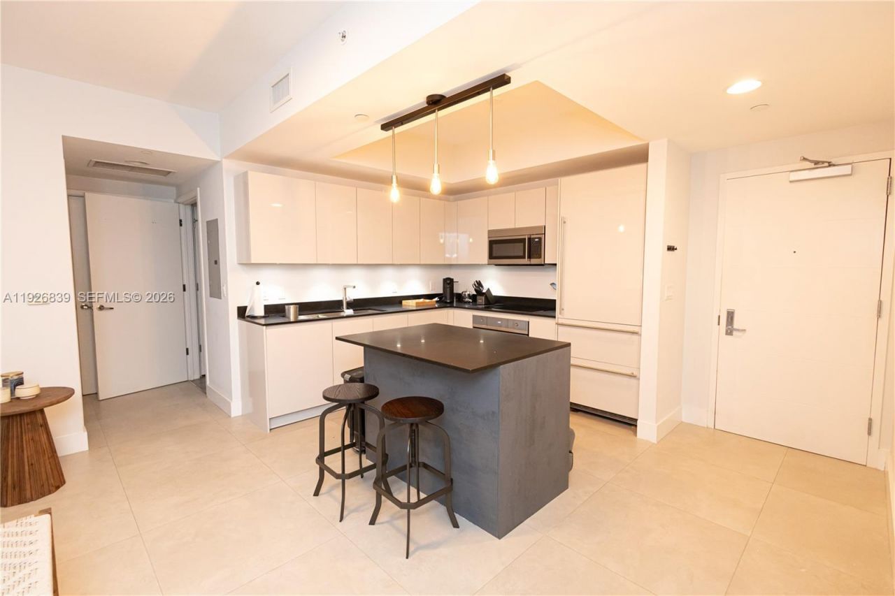 Please Call For Address, Unit 1807, Miami, FL 33131 Photo