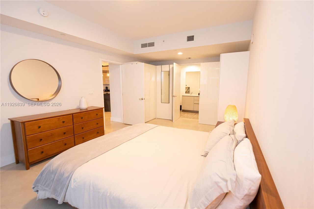 Please Call For Address, Unit 1807, Miami, FL 33131 Photo